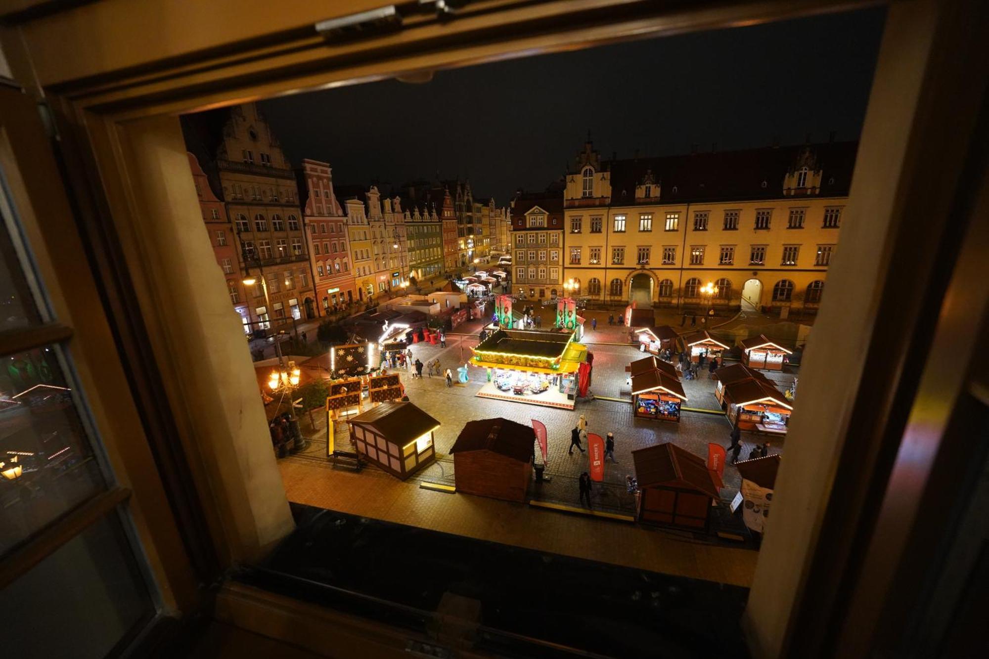 Rynek 3 Main Market Square Вроцлав Экстерьер фото