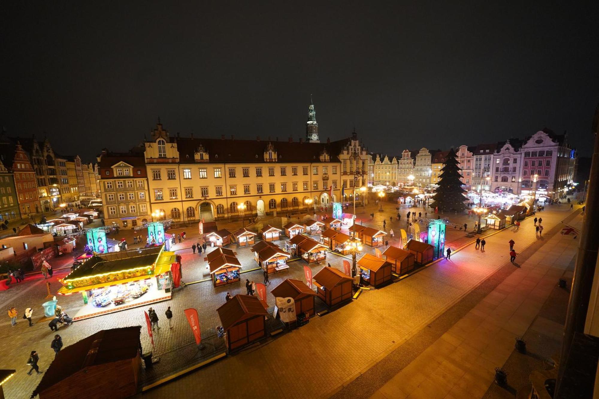 Rynek 3 Main Market Square Вроцлав Экстерьер фото